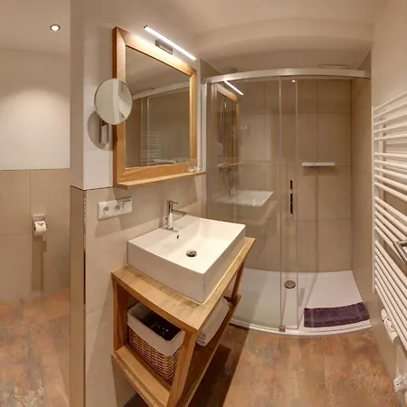 Gasthof-appartements Vroni - Chiemgau Karte *